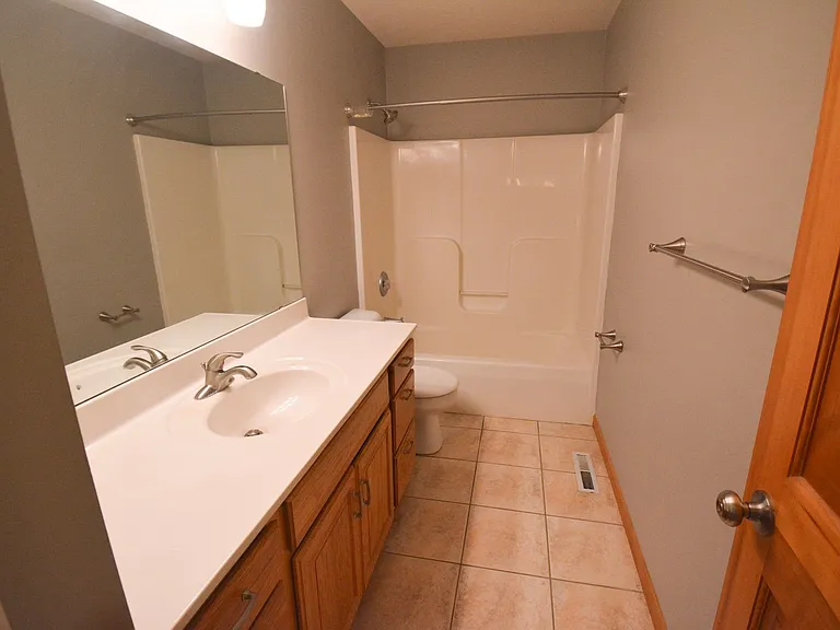 3702 Halling Pl SW — Photo 13