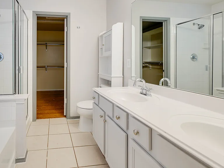 506 Hickory Ln — Photo 20