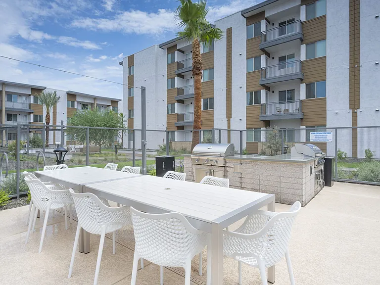 Lucent Scottsdale — Photo 35