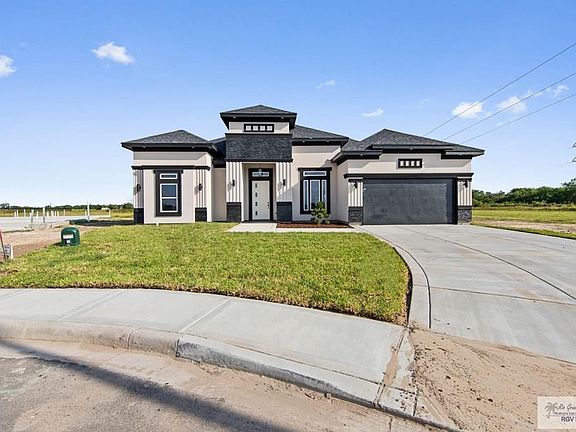 3rd image of 23591 Murphy Ct