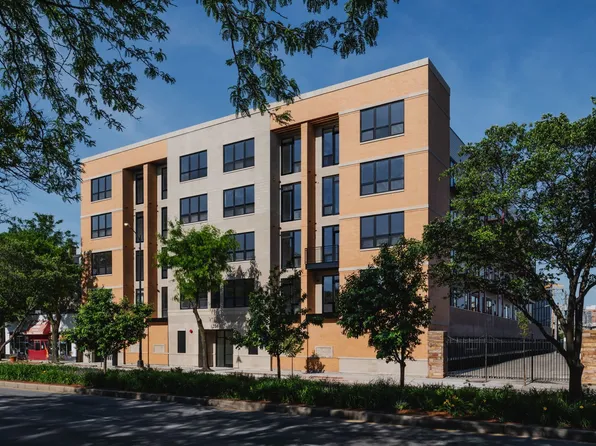 224 S Ashland
