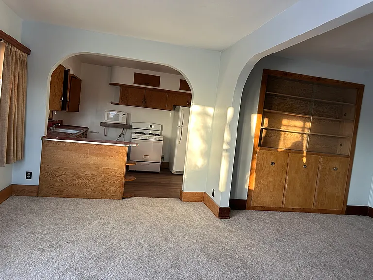 213 S Wilmoth Ave — Photo 8