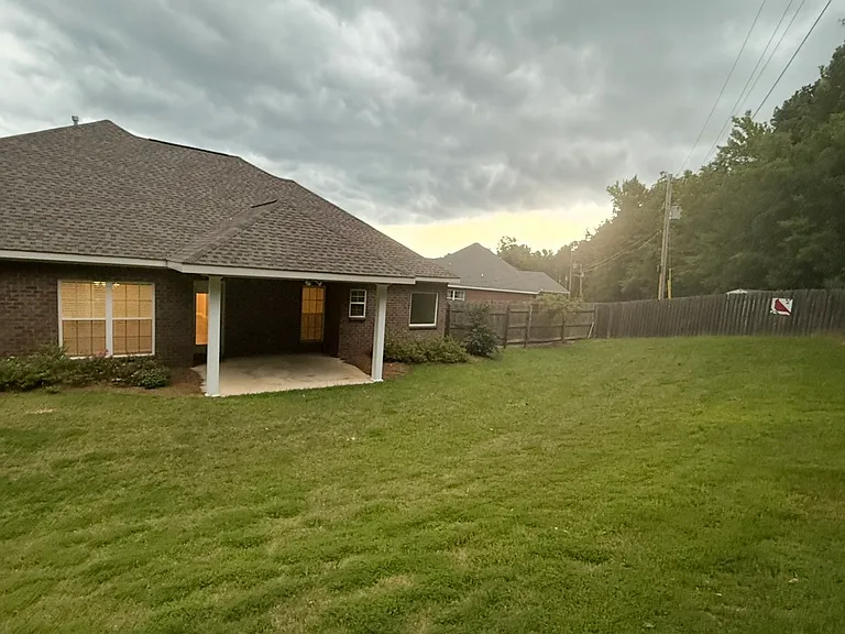 225 Ora Ln — Photo 3