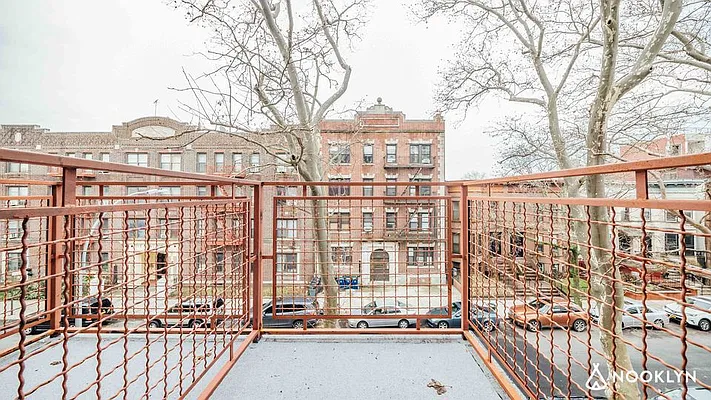 Rented by Nooklyn NYC LLC | media 4