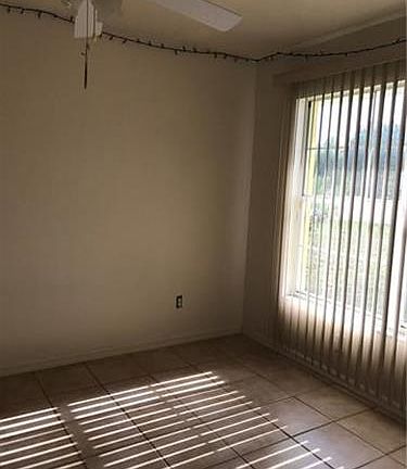 2nd image of 526 NE 24th Ave #530