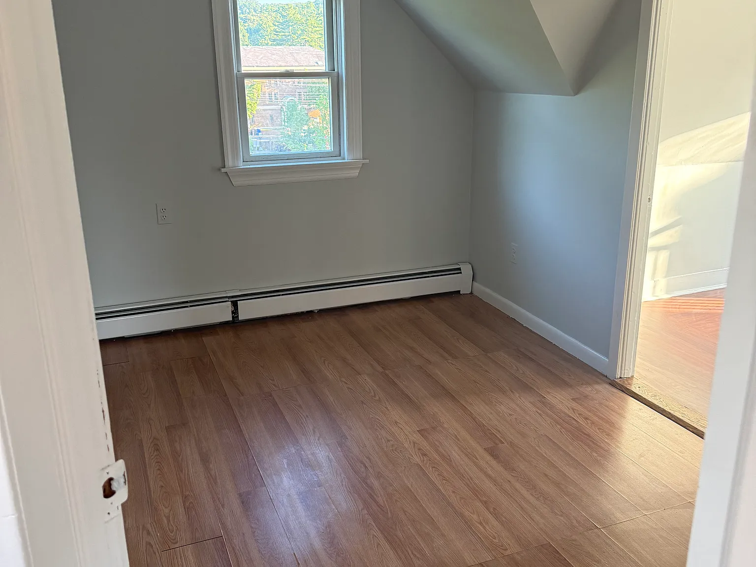 1 bed, $2,000 — Photo 2