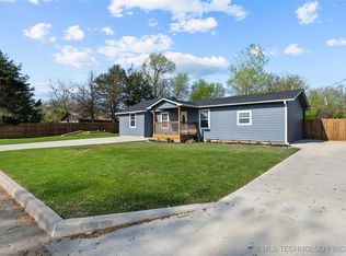 3305 Governor Harris Dr, Ada, OK 74820