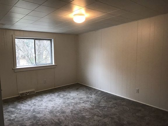 5th image of 3053 Bessie St