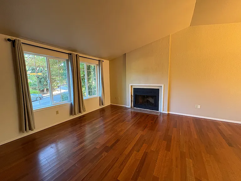 16205 NE 107th Ct — Photo 7