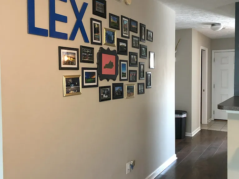 841 W Maxwell St — Photo 1