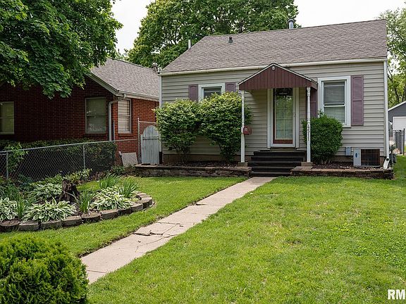 3rd image of 4511 N Constantine Ave