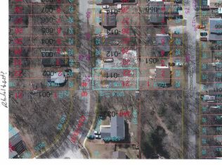 337 Willow Rd, Lakemoor, IL 60051