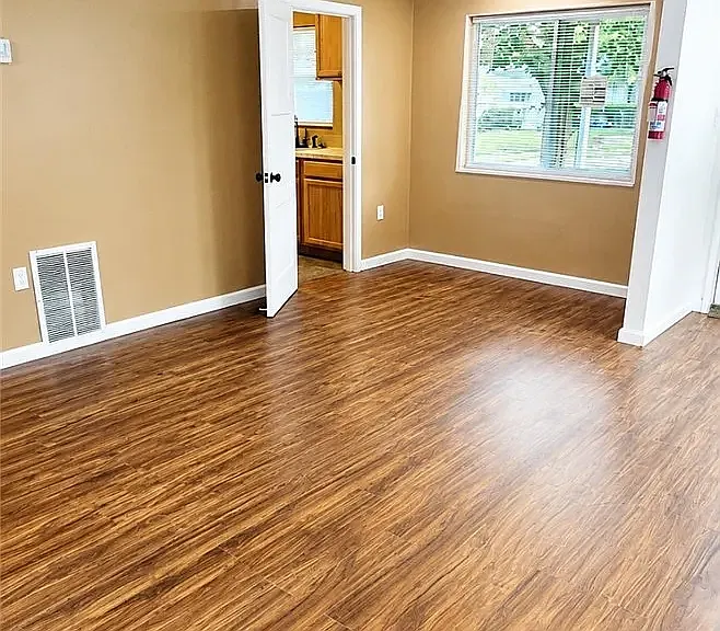 2 bed, 884 sqft, $1,025 — Photo 4