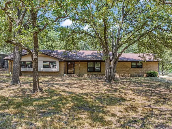 17 Town And Country Cir, Ardmore, OK 73401