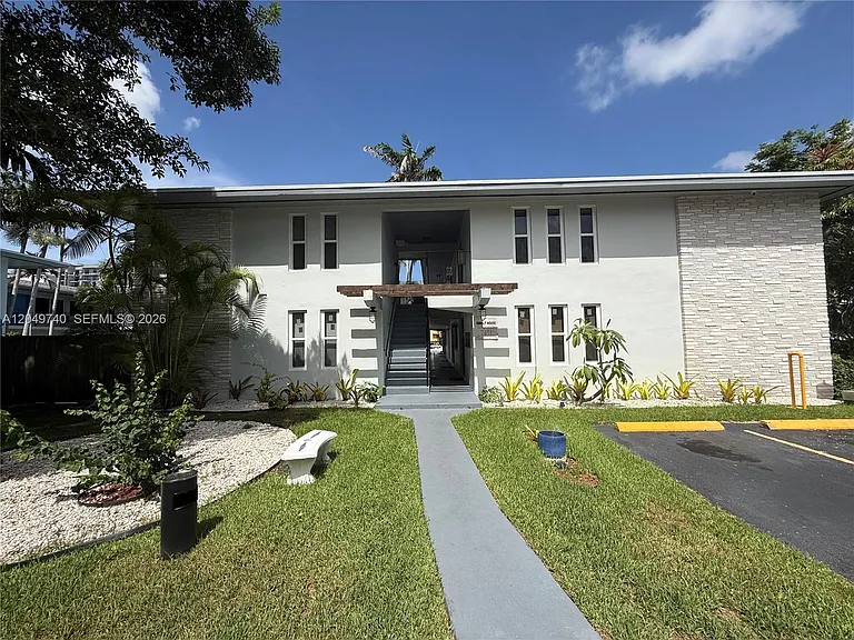 7441 SW 59th Pl #28 — Photo 4