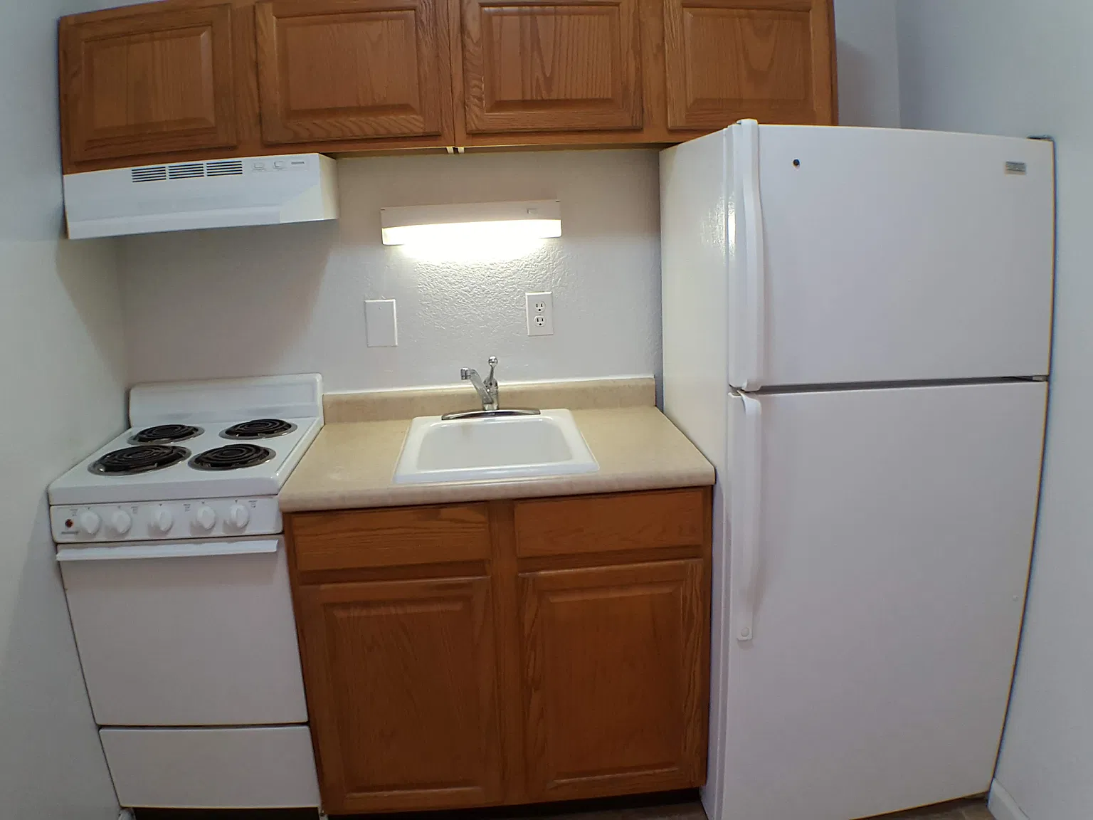 1 bed, $635 — Photo 2
