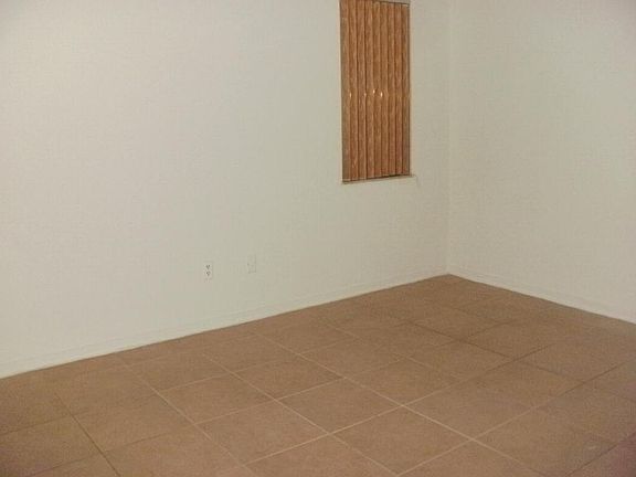 5th image of 1974 SE Mandrake Cir