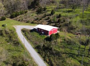 1421 Dry Mill Creek Rd, Hilham, TN 38568