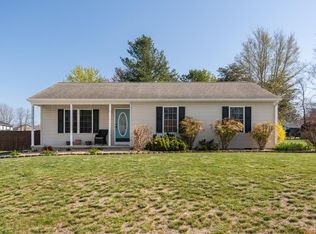 34 Evergreen Ct, Grottoes, VA 24441