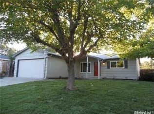 5744 Woodleigh Dr, Carmichael, CA 95608