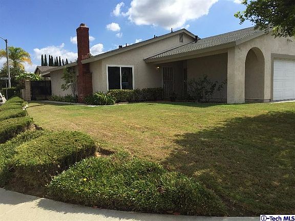 4th image of 3016 S Adrienne Dr