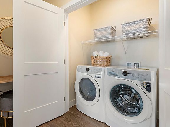 5th image of 17901 E 56th Ave