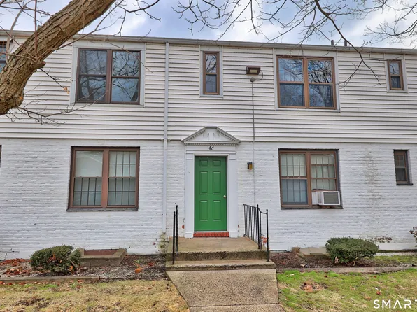 46 Nob Hill Circle #C, Bridgeport, CT 06610