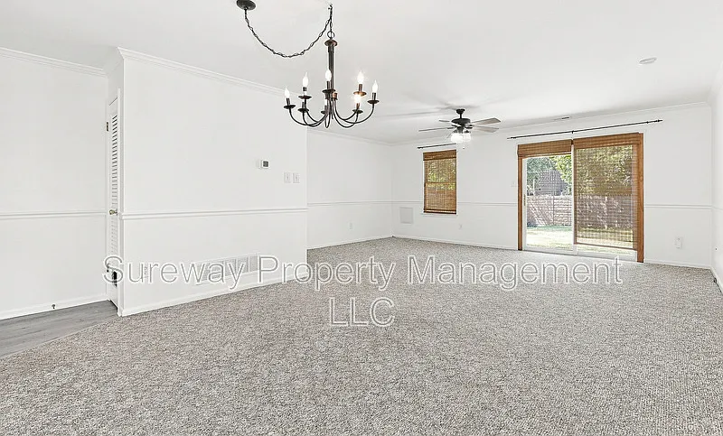 3 bed, 2.5 bath, 1520 sqft, $2,500 — Photo 4