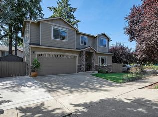 17406 SE Harrison Ct, Portland, OR 97233