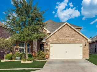 5932 Trout Dr, Fort Worth, TX 76179
