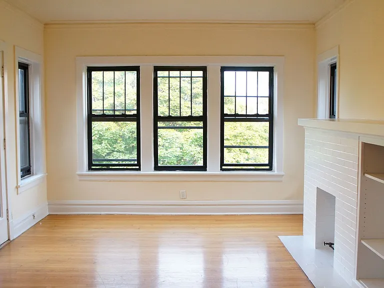 2516 N. Kedzie LP — Photo 47