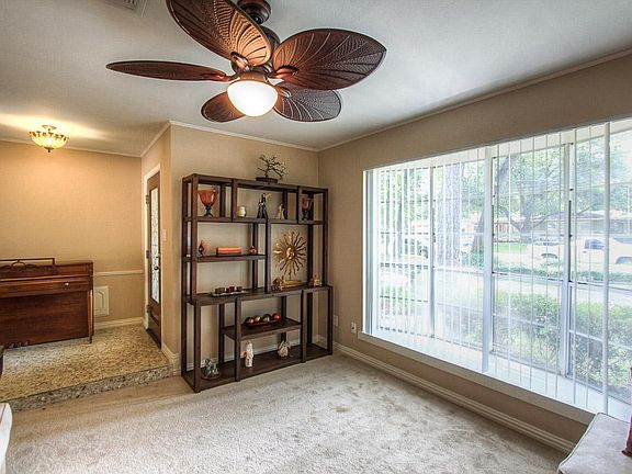 4th image of 3810 Brookwoods Dr