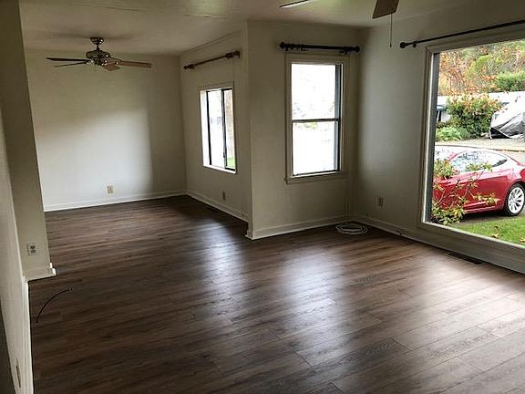 2nd image of 304 Gardens Ave