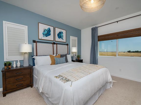 Primary suite with private primary bath