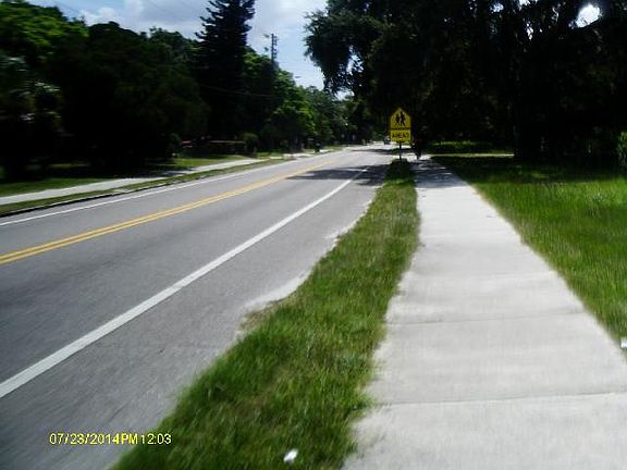 5th image of 3820 15th Ave S