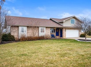 9820 W 400 N, Farmland, IN 47340