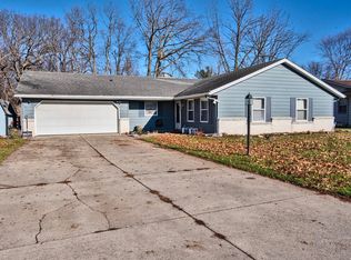 8711 Glenrock Dr, New Haven, IN