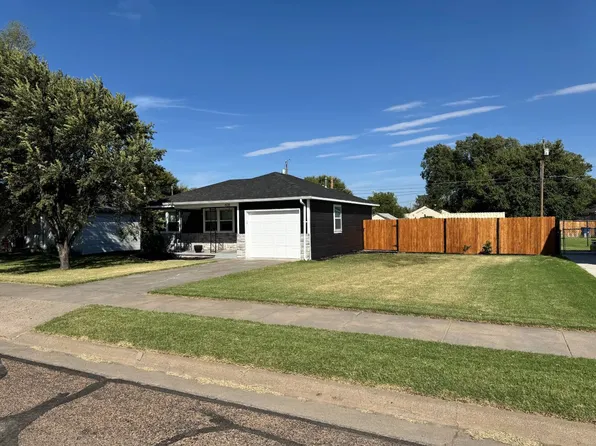 608 Jackson St, Scott City, KS 67871
