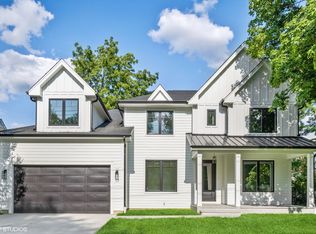 1207 Hutchings Ave, Glenview, IL 60025