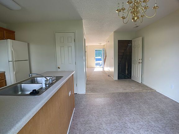 3rd image of 2341 Avalon Woods Dr