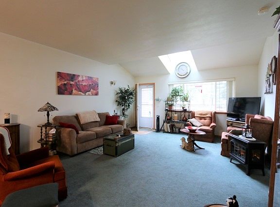 4th image of 142 Laurelhurst Dr #1-D