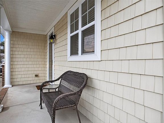 4th image of 3917 Rex Cir