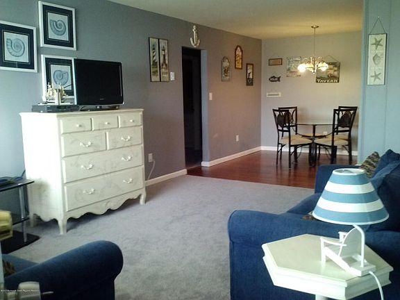 5th image of 1382 Ocean Ave Unit 17B