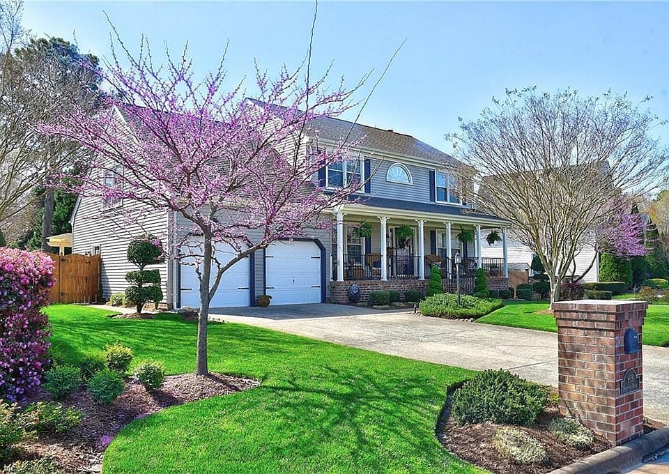 1st image of 909 Northwood Dr