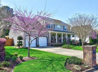 909 Northwood Dr, Chesapeake, VA 23322