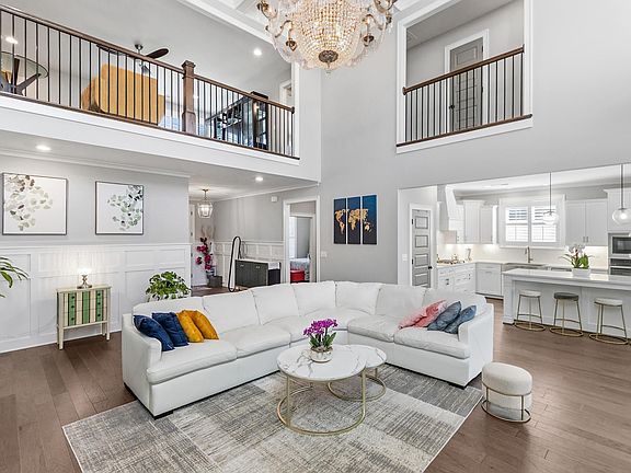 2nd image of 1404 Falliston Way