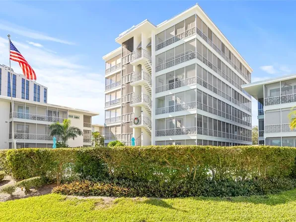 1012 N SHORE DRIVE NE #14, ST PETERSBURG, FL 33701