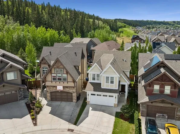 117 E Riviera Cres, Cochrane, AB T4C 0V4
