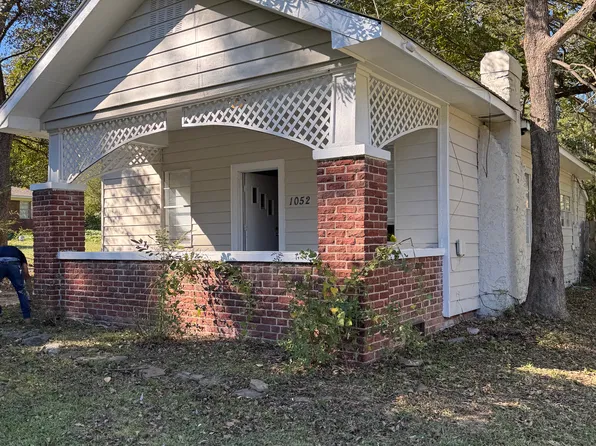1052 Tower Dr, Birmingham, AL 35214