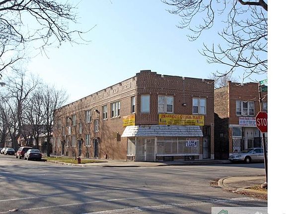 2nd image of 6904 S Artesian Ave #2